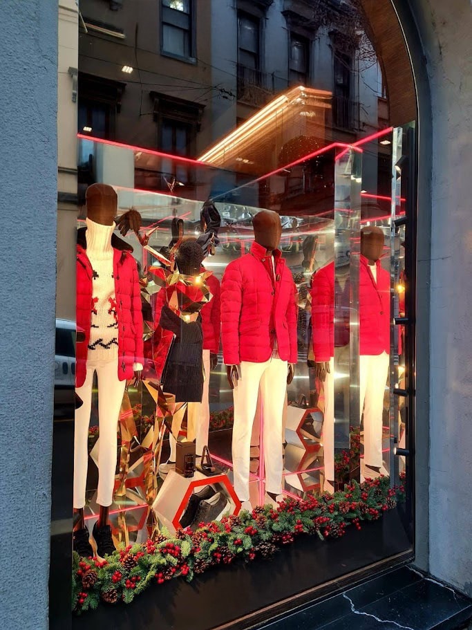 vetrine-in-folding-espositori-e-arredi